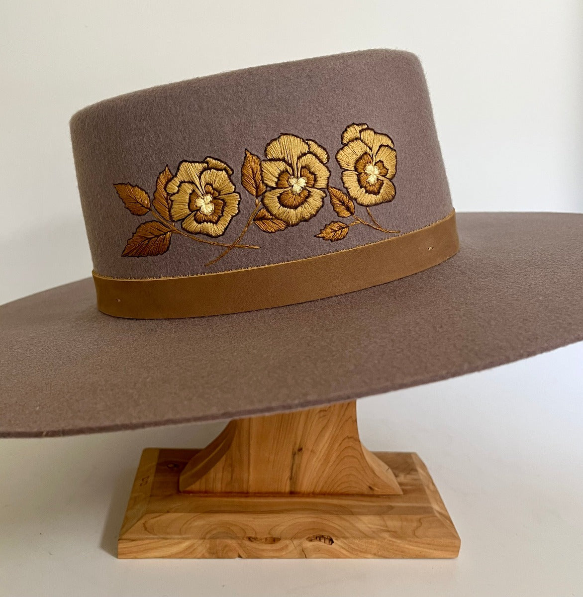 Pansies on Taupe Wide Brim Hat