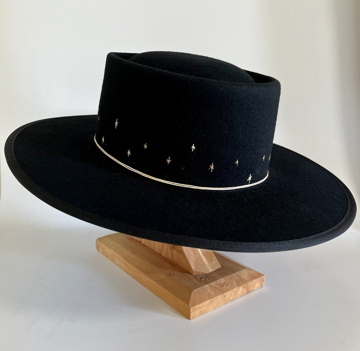 Starlet Hat in Midnight